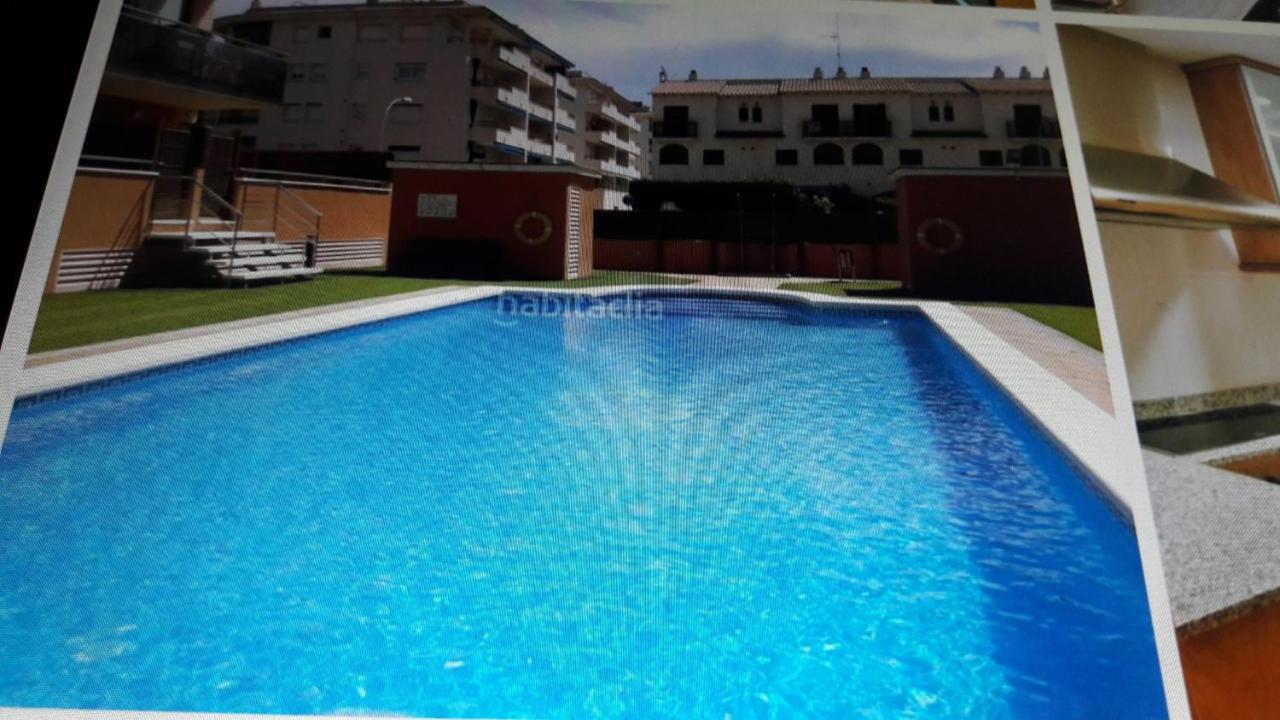 شقة Casa Enric كالافيل المظهر الخارجي الصورة